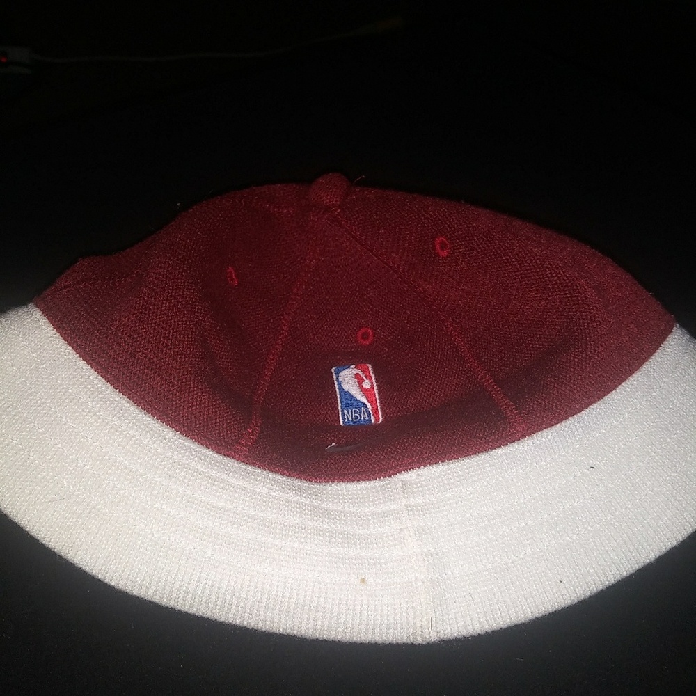 Nike hat - Picture 2 of 4